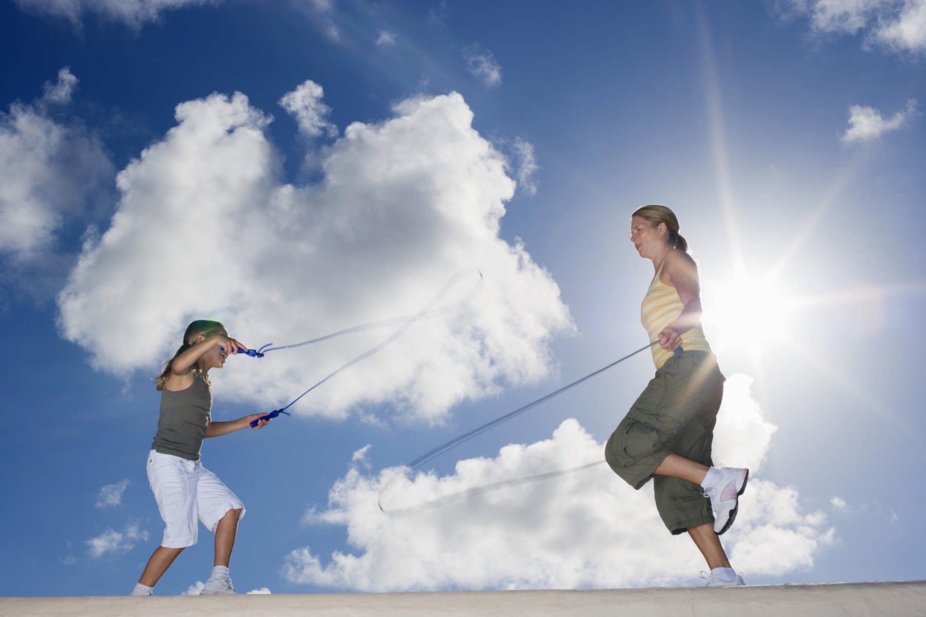 Descubre 7 razones para saltar cuerda — Macronews